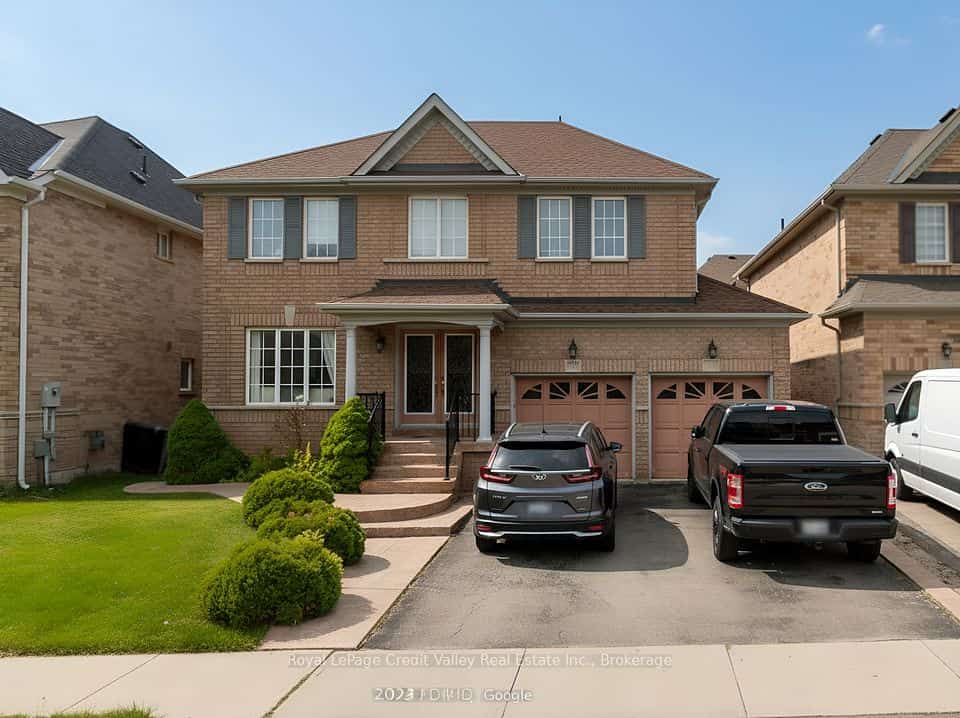 6 Foxmere Road, Brampton, ON L7A 1S6
