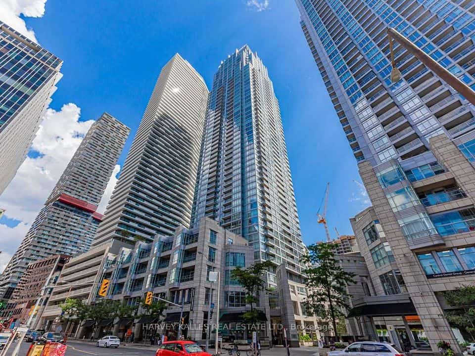 2191 Yonge Street #504, Toronto, ON M4S 3H8