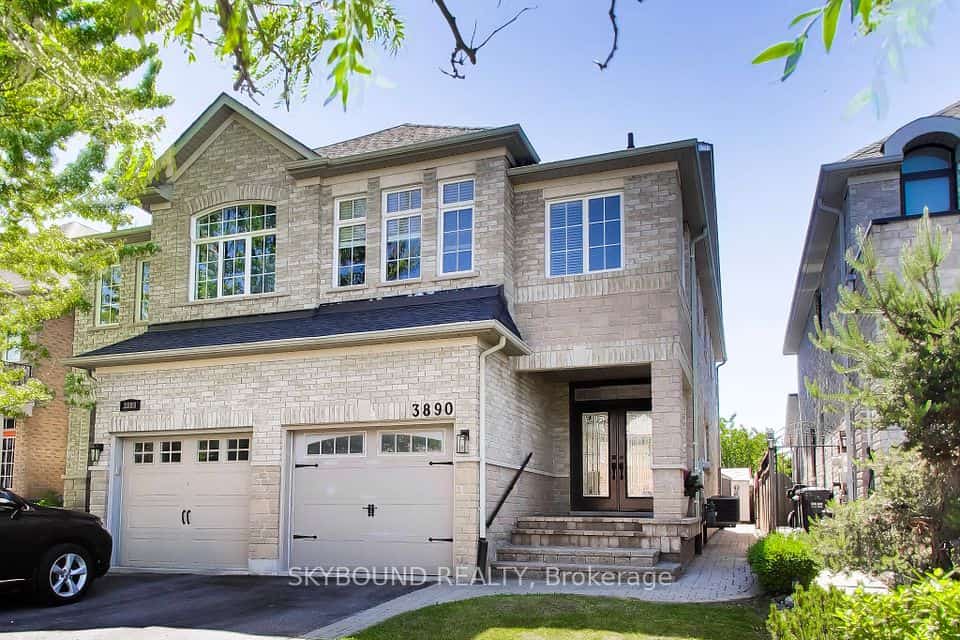 3890 McDowell Drive, Mississauga, ON L5M 6P2