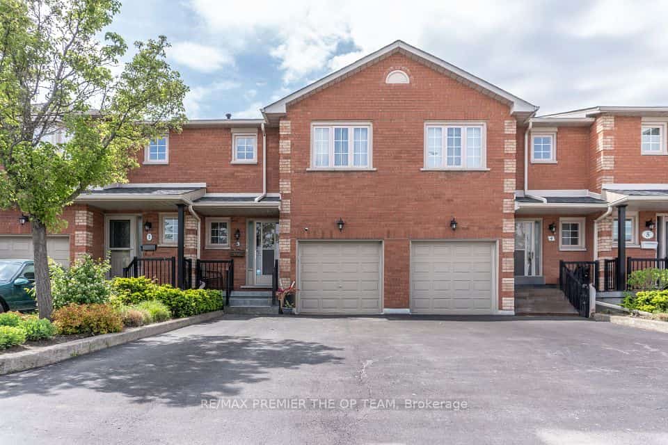 255 Mount Albion Road #3, Hamilton, ON L8K 6P7
