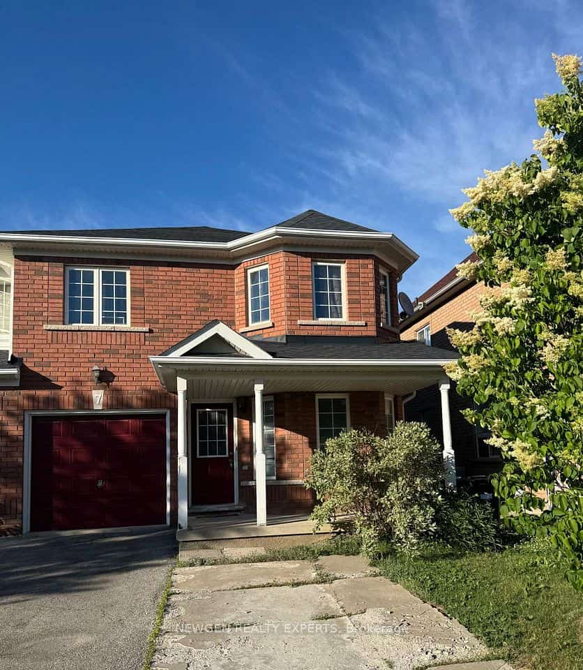 7 FROSTBITE Lane, Brampton, ON L6R 3L6