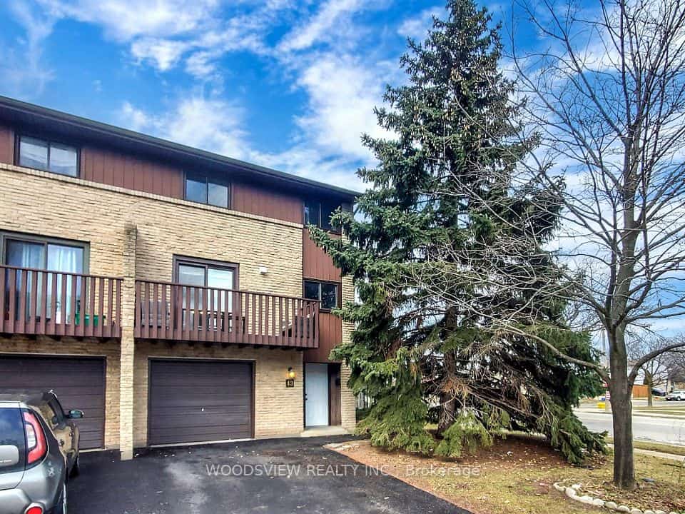 1250 Limeridge Road E #43, Hamilton, ON L8W 1P1