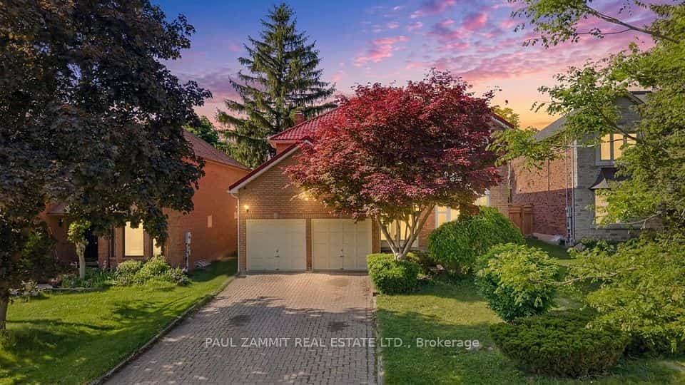 236 Green Lane, Markham, ON L3T 7H7