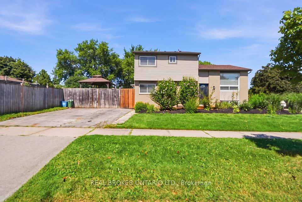 3 Prideaux Street, Hamilton, ON L8J 1C9