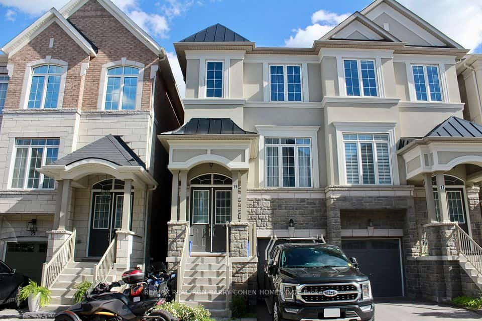 19 Latchford Lane, Richmond Hill, ON L4C 7V6