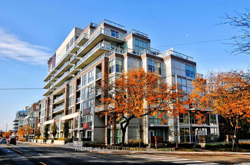 Residences at the Hunt Club, Toronto
