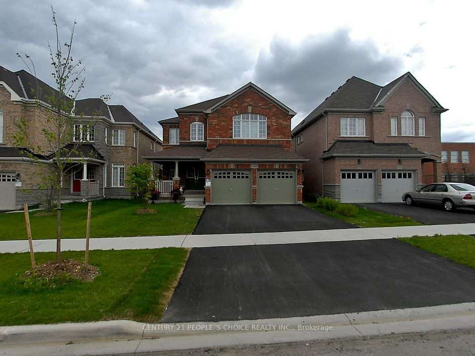 3240 Tacc Drive, Mississauga, ON L5M 0H3