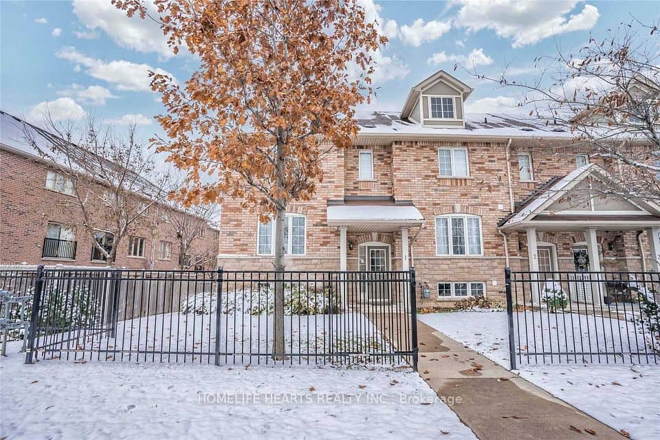 2360 Britannia Road, Mississauga