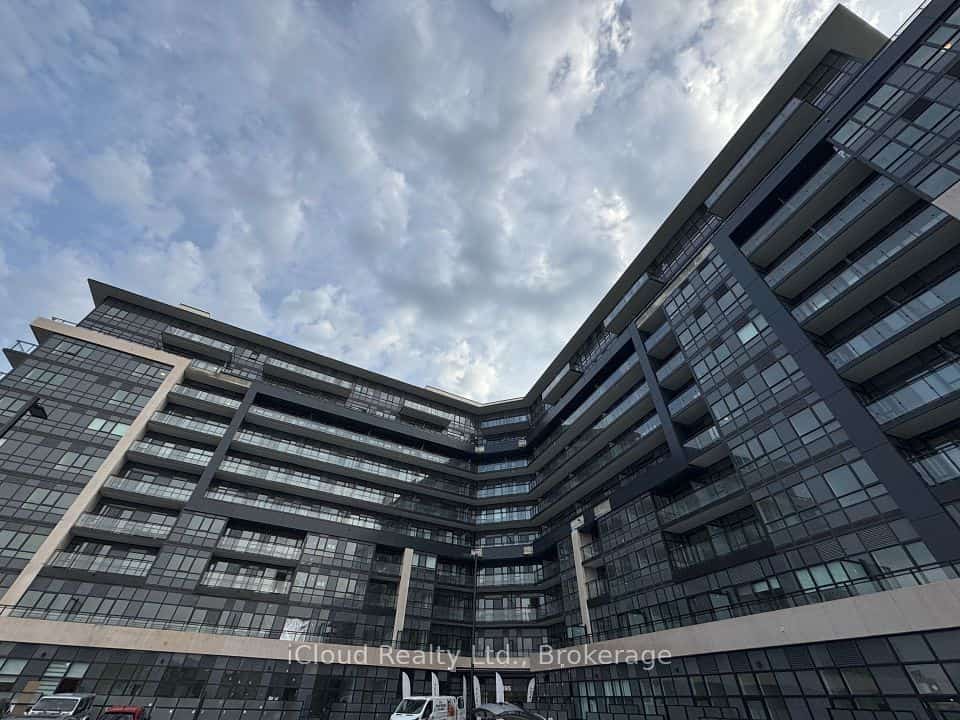 395 Dundas Street W #417, Oakville, ON L6M 5R8