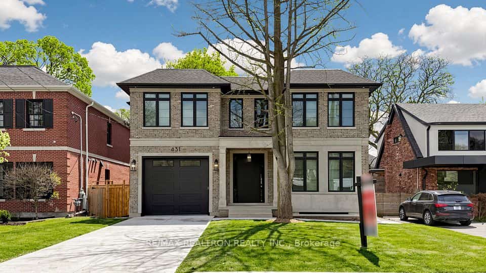 431 Heath Street E, Toronto, ON M4G 1B6