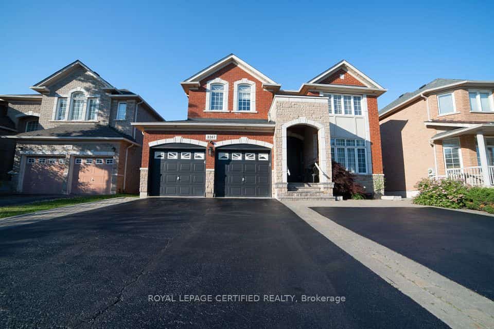 2367 Eighth Line, Oakville, ON L6H 7L7