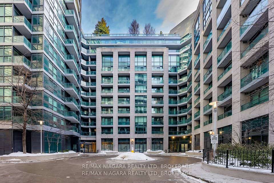 Malibu Condos at Harbourfront, Toronto
