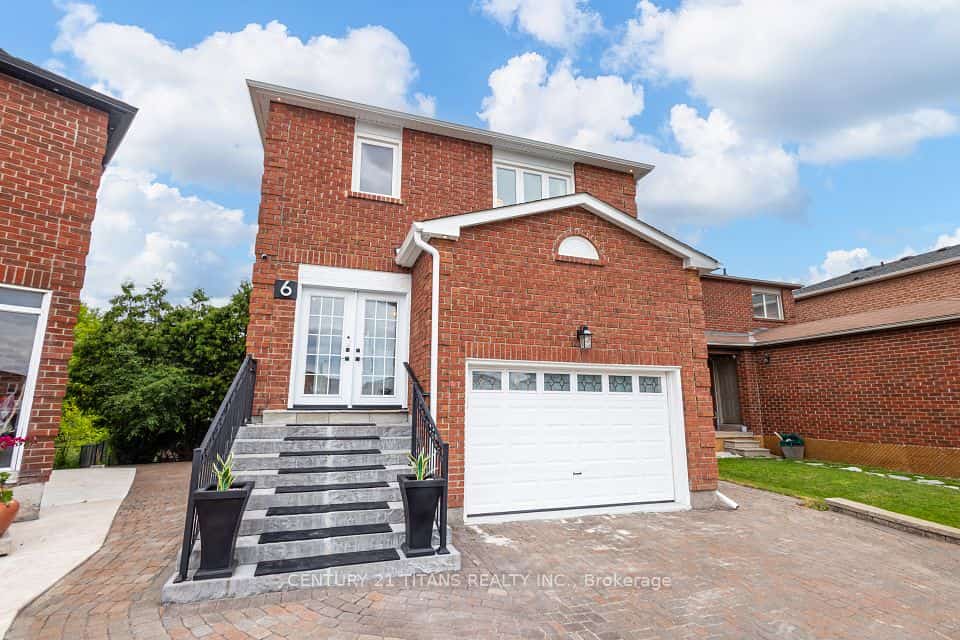 6 Blossom Court, Vaughan, ON L4L 6S9