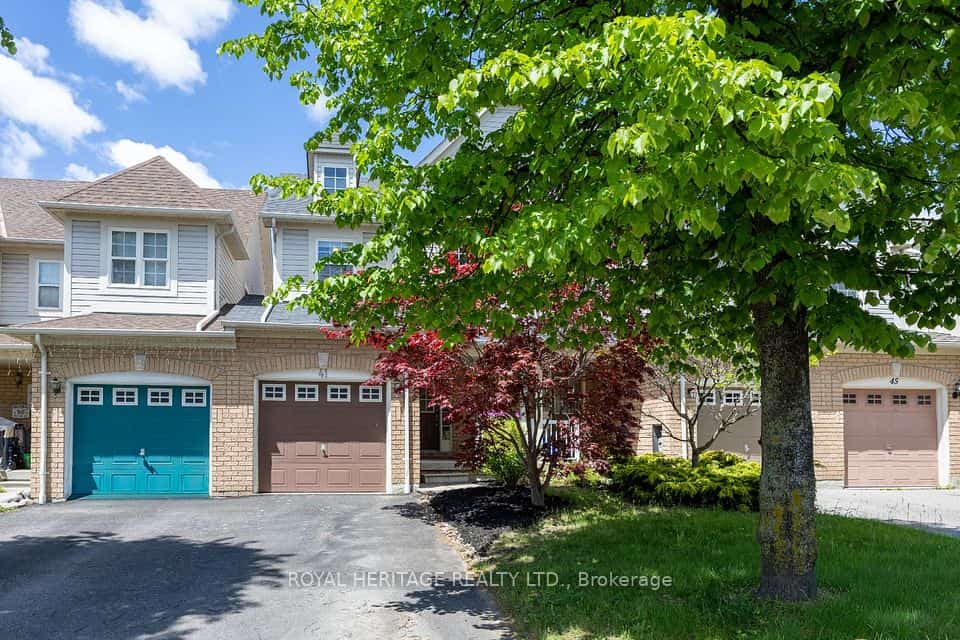 41 Toscana Drive, Whitby, ON L1R 2Z4