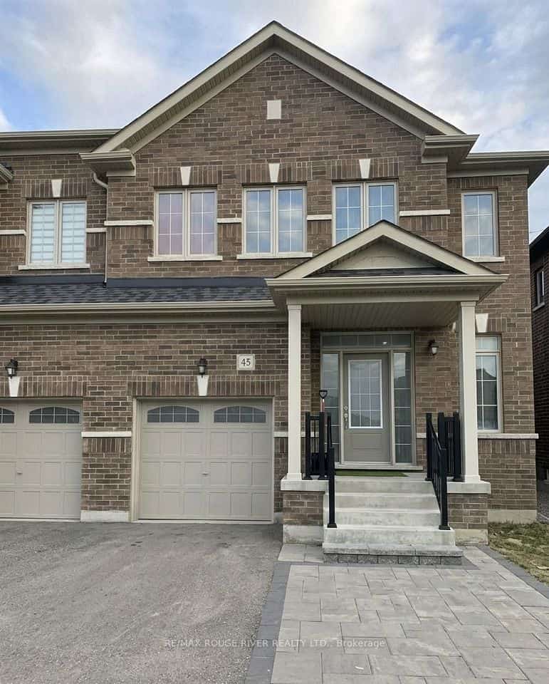 45 Rich Crescent, Whitby, ON L1P 1V8