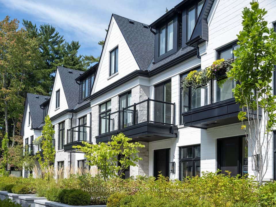1138 Mona Road #13, Mississauga, ON L5G 0C8