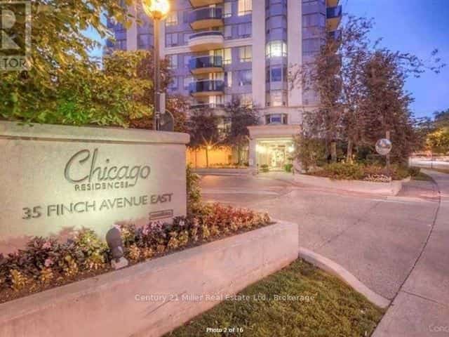 35 Finch Avenue E #501, Toronto, ON M2N 6Z8