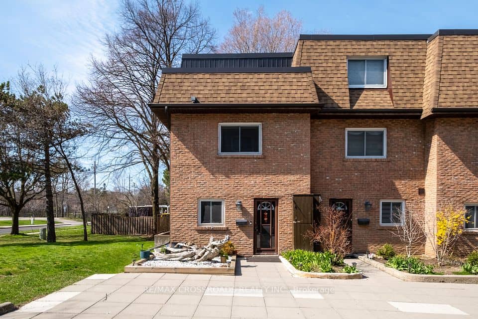 20 Hainford Street, Toronto