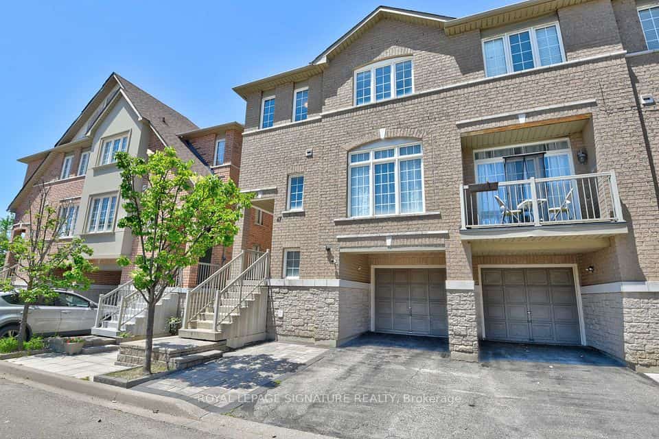 7155 Magistrate Terrace #47, Mississauga, ON L5W 1Y8
