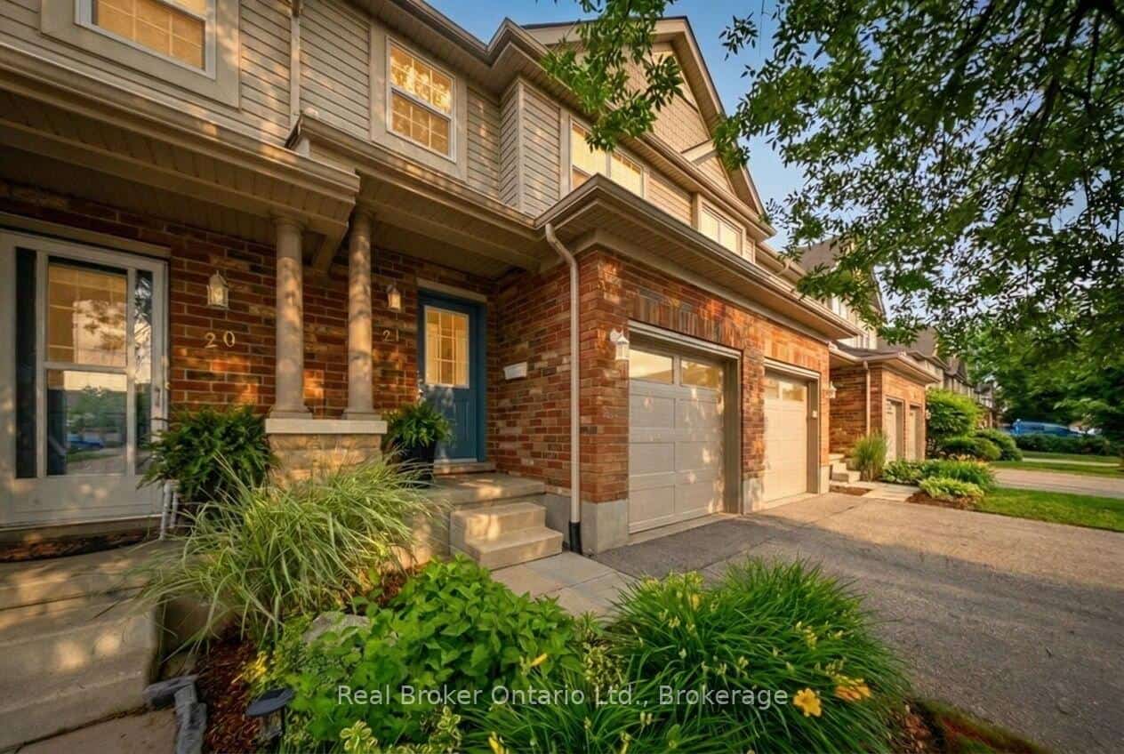 30 Imperial Road S #21, Guelph, ON N1K 1Y1
