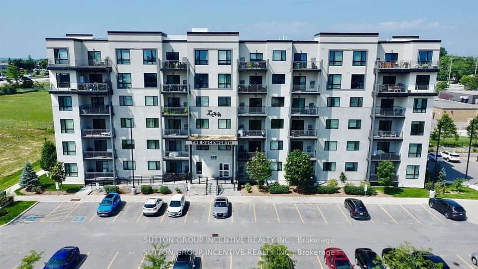 299 Cundles Road E #608, Barrie, ON L4M 0K9