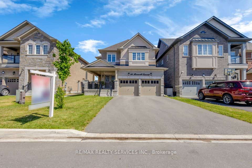 40 Rosewell Crescent, Halton Hills, ON L7G 0N3