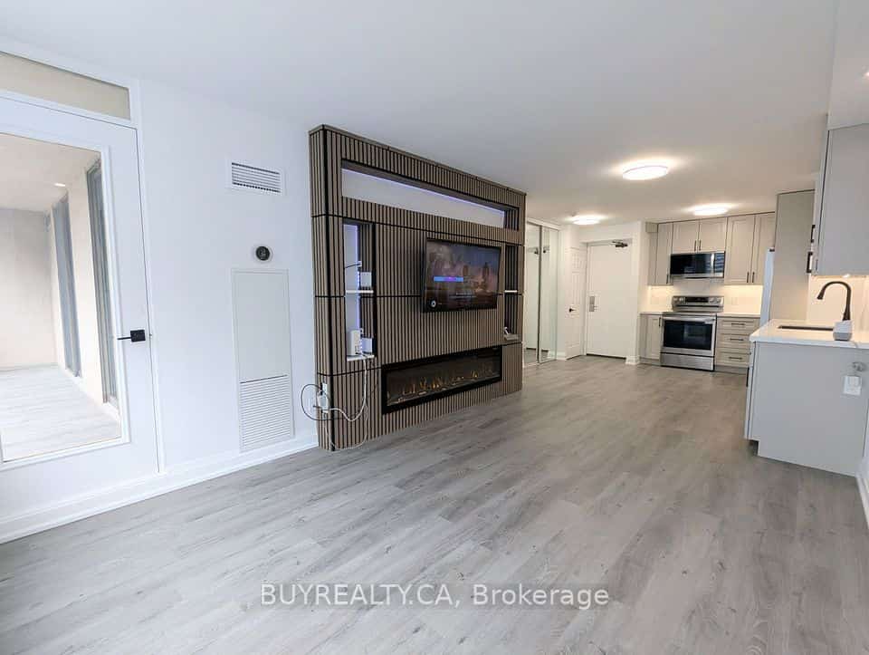 256 Doris Avenue #1603, Toronto, ON M2N 6X8