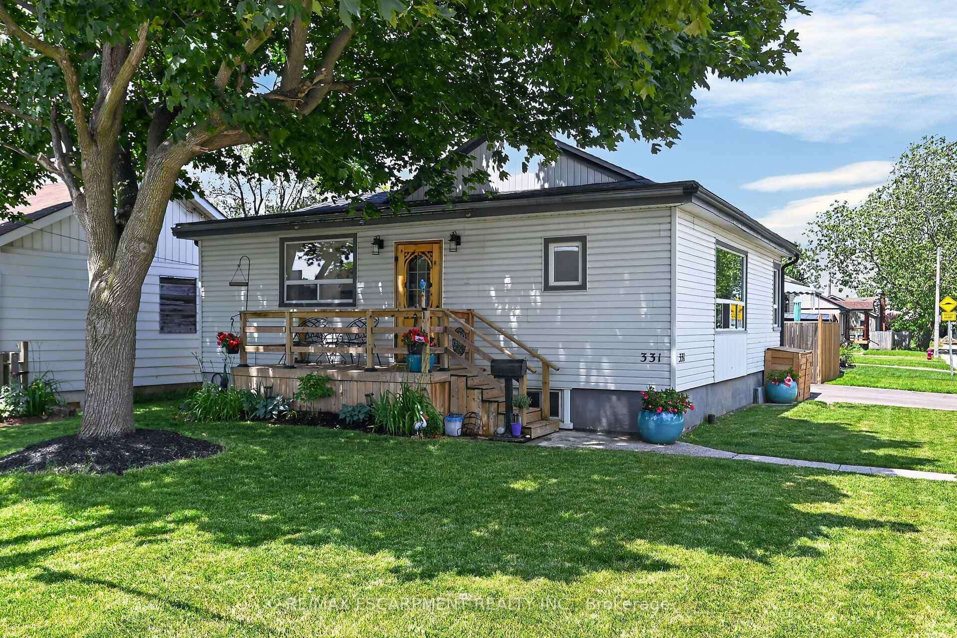 331 Guelph Street, Hamilton, ON L8H 3C6
