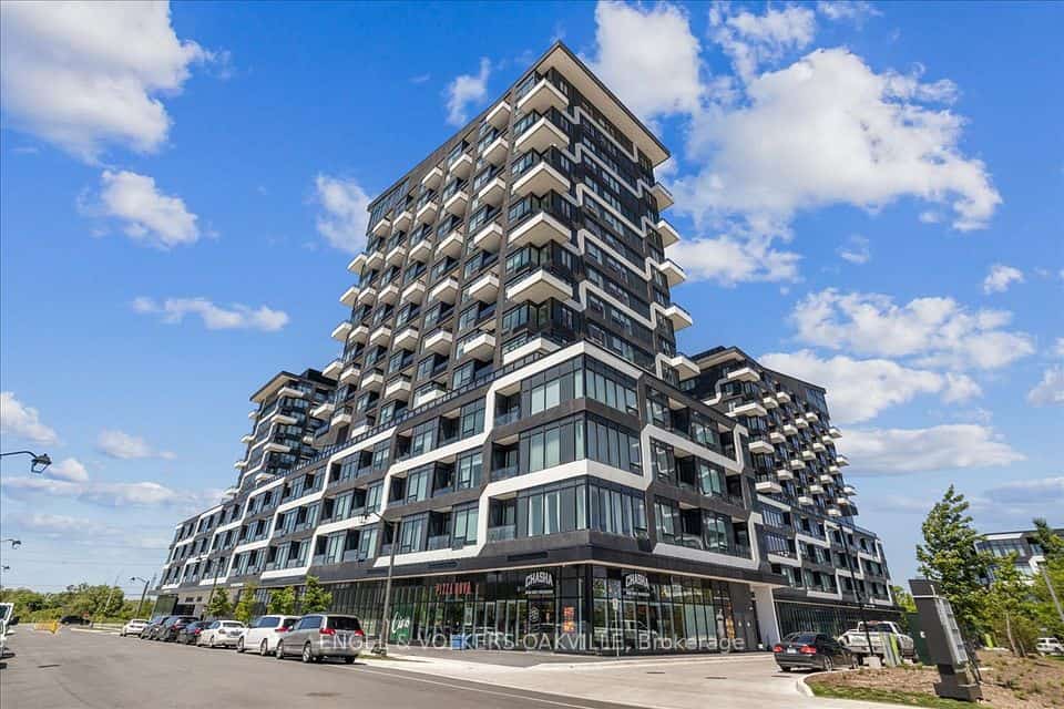2481 Taunton Road #248, Oakville, ON L6H 3R7