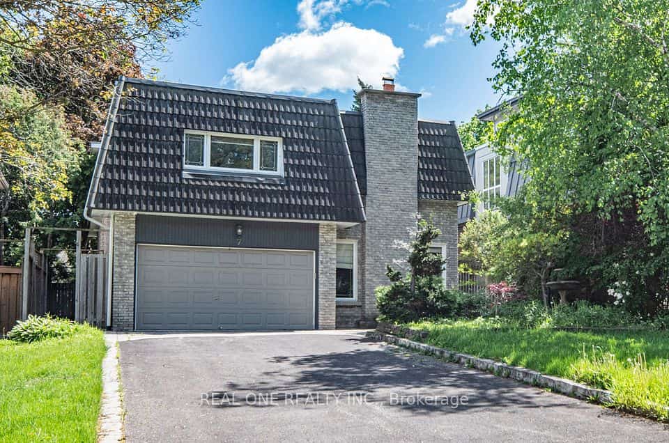 7 Hagerman Boulevard, Markham, ON L3R 2A8