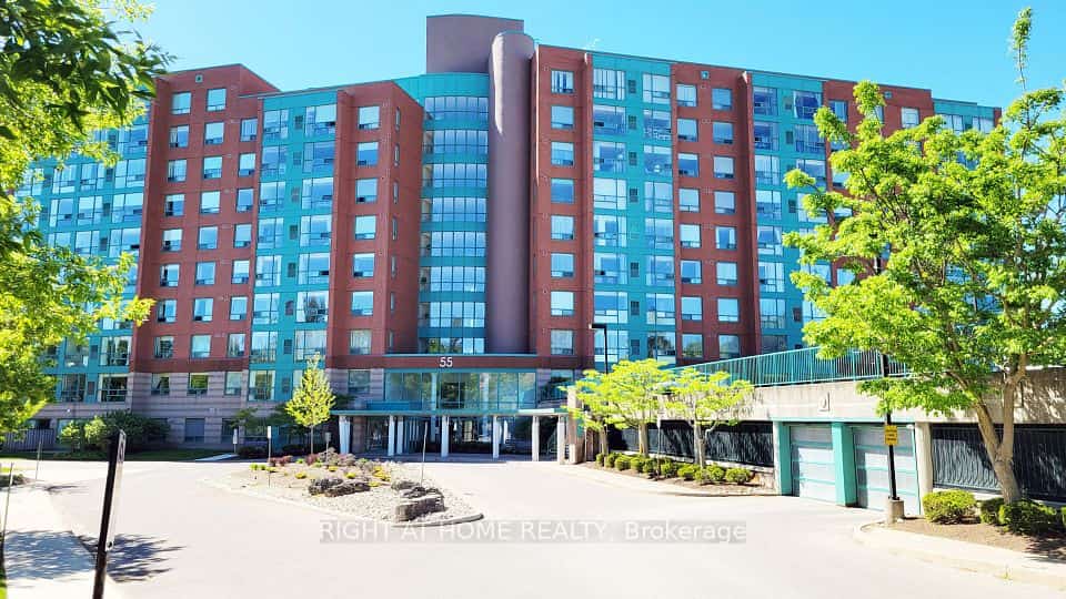 55 Blue Springs Drive #302, Waterloo, ON N2J 4T3