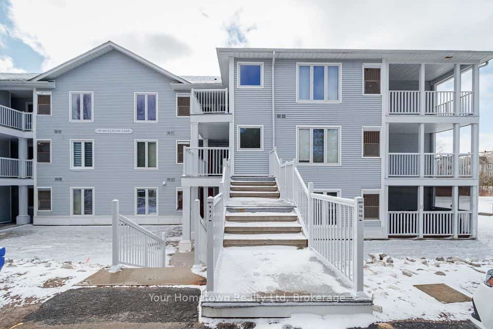 10 Mulligan Lane #9, Wasaga Beach, ON L9Z 1C4