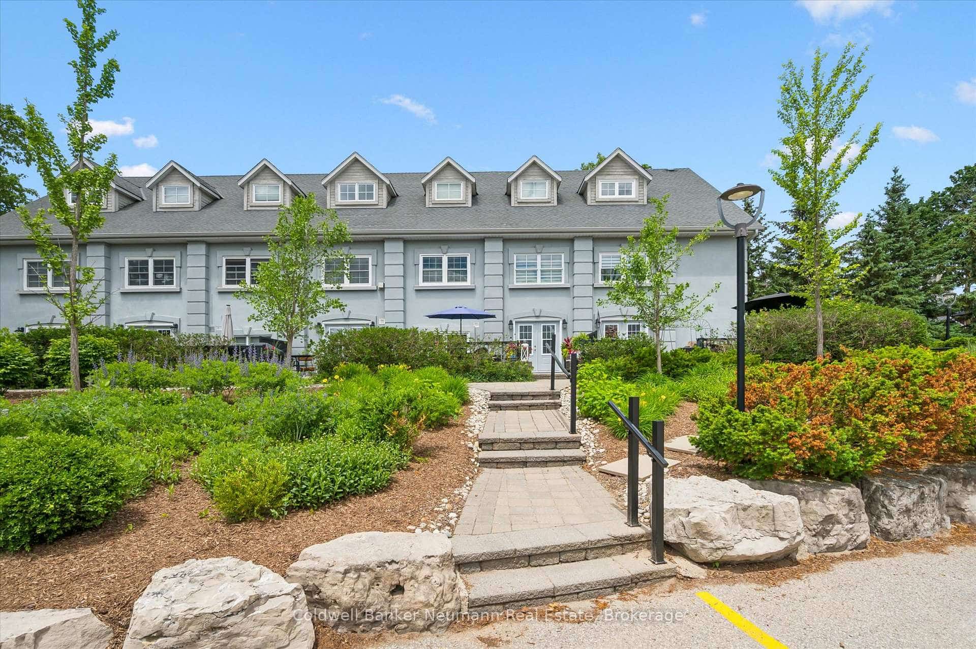 12 Glasgow Street S #4, Guelph, ON N1H 4T5