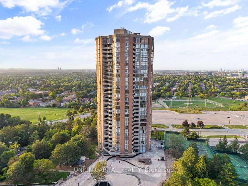 85 Skymark Drive #2405, Toronto, ON M2H 3P2