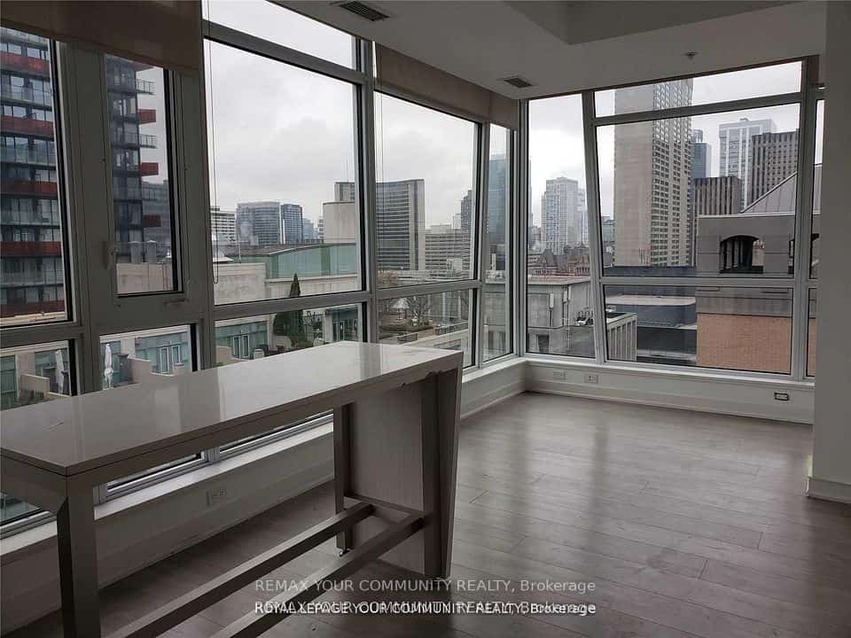 199 RICHMOND Street W #1602, Toronto, ON M5V 0H4