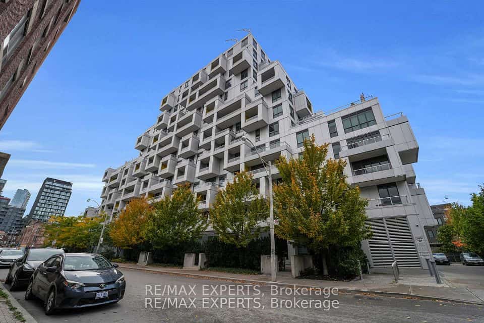 38 Cameron Street #605, Toronto, ON M5T 0C3