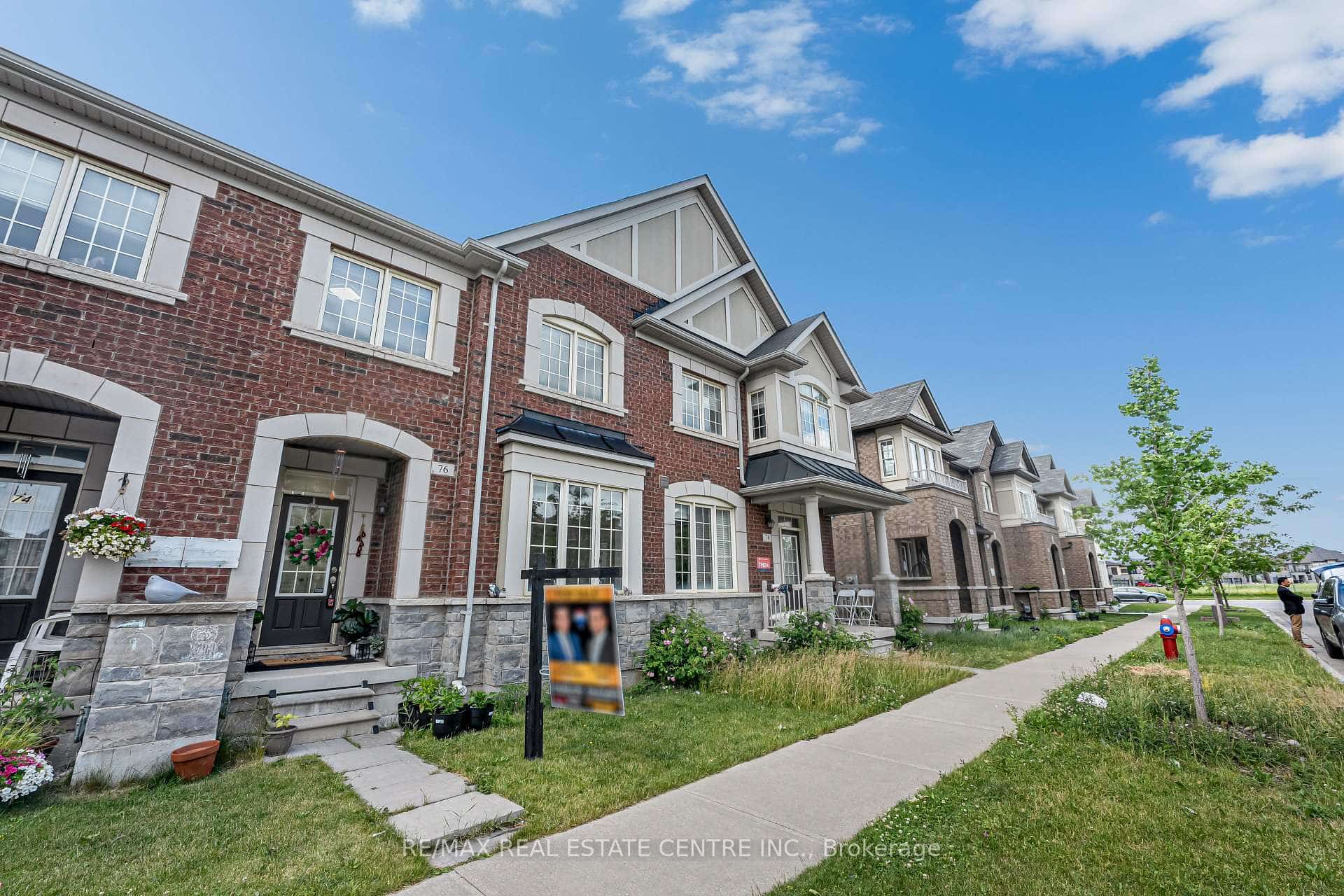 76 Saint Dennis Road, Brampton, ON L6R 3Z2