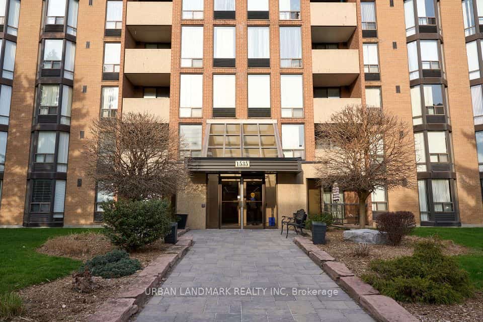 1535 Diefenbaker Court #107, Pickering, ON L1V 3W2
