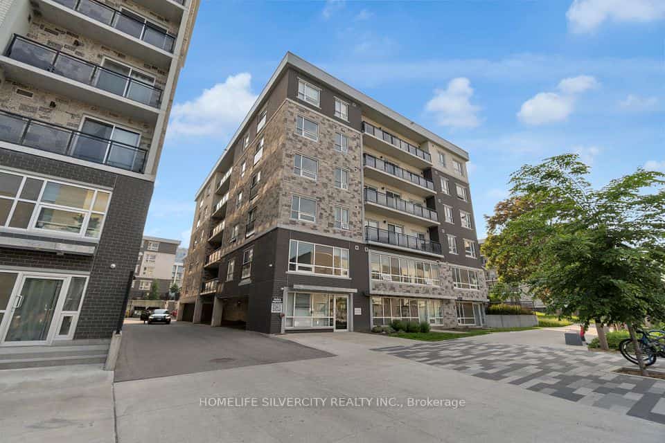275 Larch Street #A405, Waterloo, ON N2L 0J1