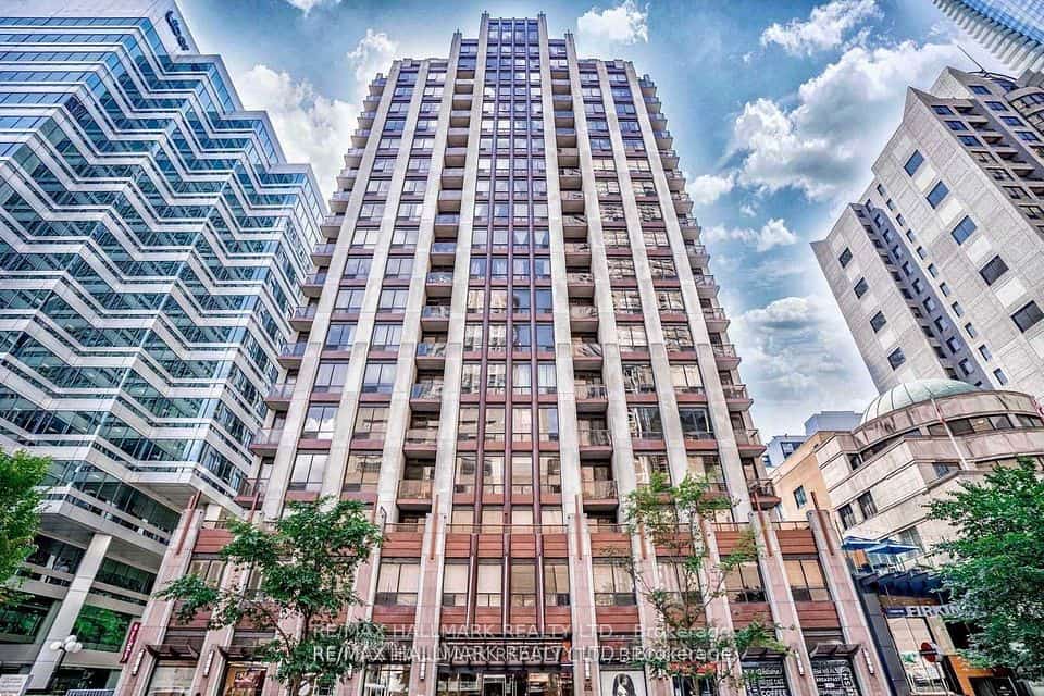 85 Bloor Street #401, Toronto, ON M4W 3Y1