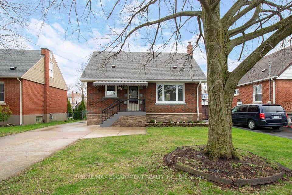 149 East 34th Street, Hamilton, ON L8V 3W7