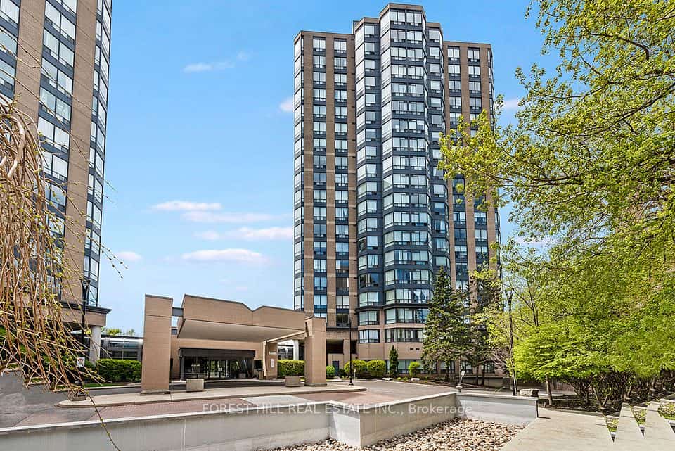3 Hickory Tree Road #510, Toronto, ON M9N 3W5