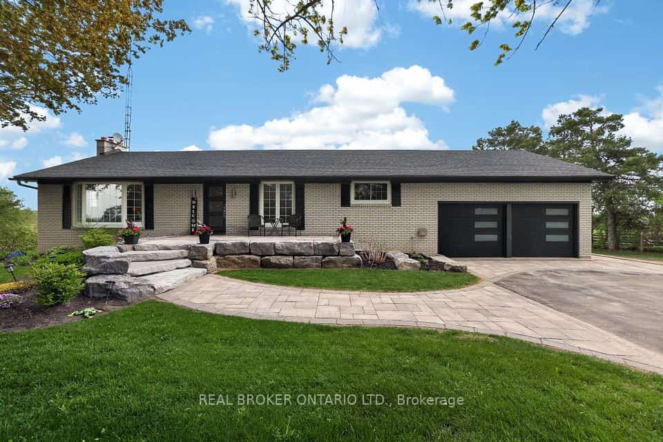 22213 Catering Road, East Gwillimbury, ON L0G 1R0