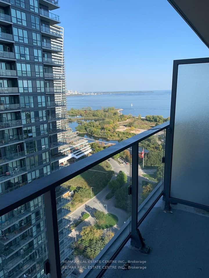 2212 Lakeshore Boulevard W #3510, Toronto, ON M8V 1B4