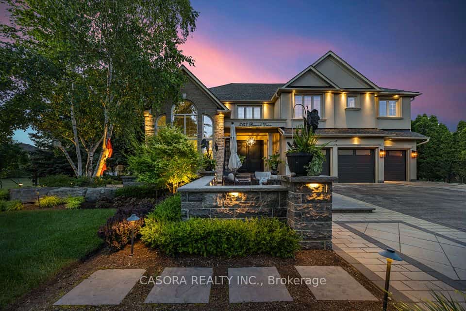 2147 Berwick Drive, Burlington, ON L7M 4B2