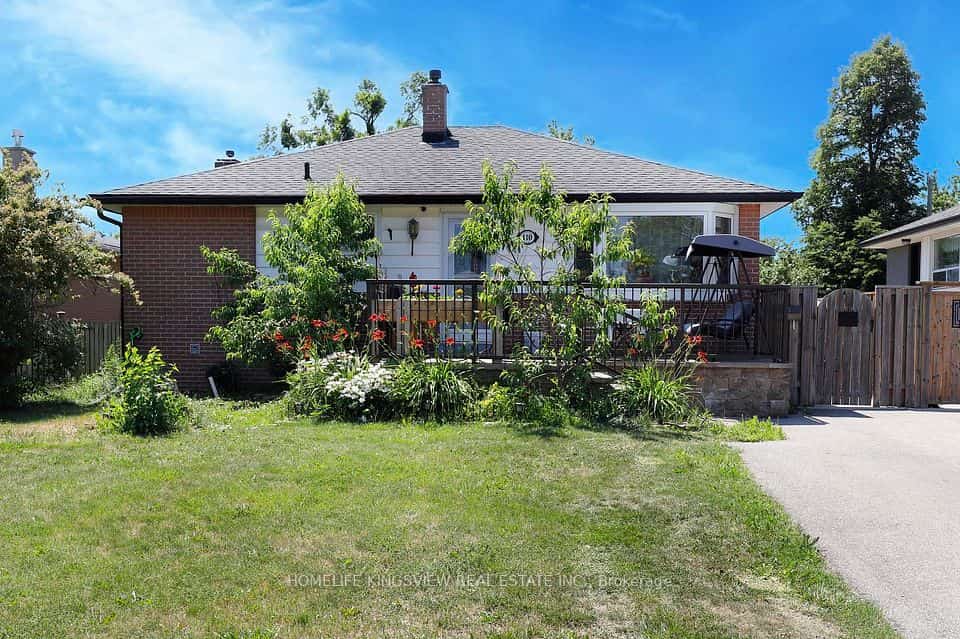 110 Longfield Road, Halton Hills, ON L7J 2K4