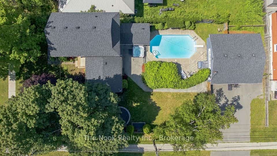 264 Bennet Street, Peterborough, ON K9H 5B9
