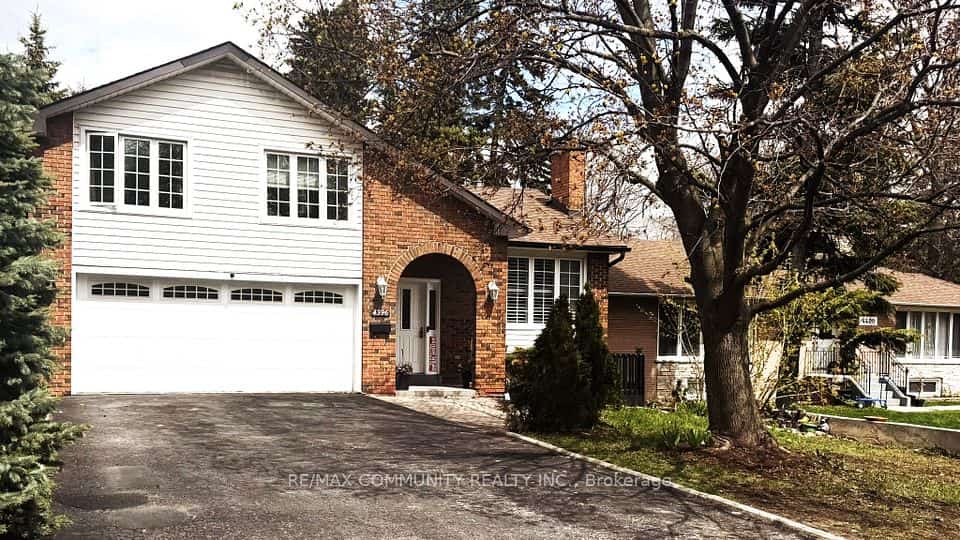 4396 Lawrence Avenue E, Toronto, ON M1E 2T5