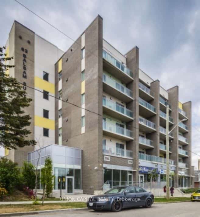 62 Balsam Street #B207, Waterloo, ON N2L 3H2