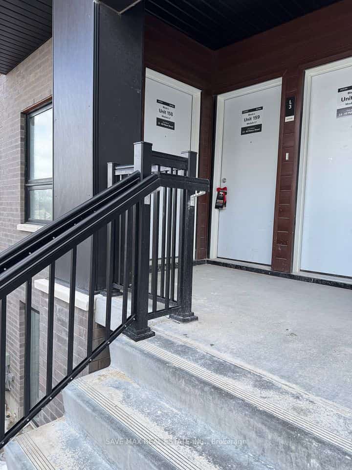 40 Palace Street #L2, Kitchener, ON N2E 0L2